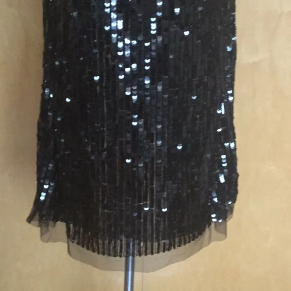 Basix Black Label Sequin Halter - Picture 5 of 13